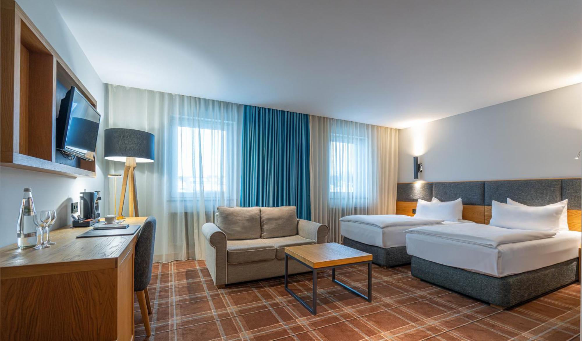 Hvd Grand Hotel Suhl Business & Leisure エクステリア 写真