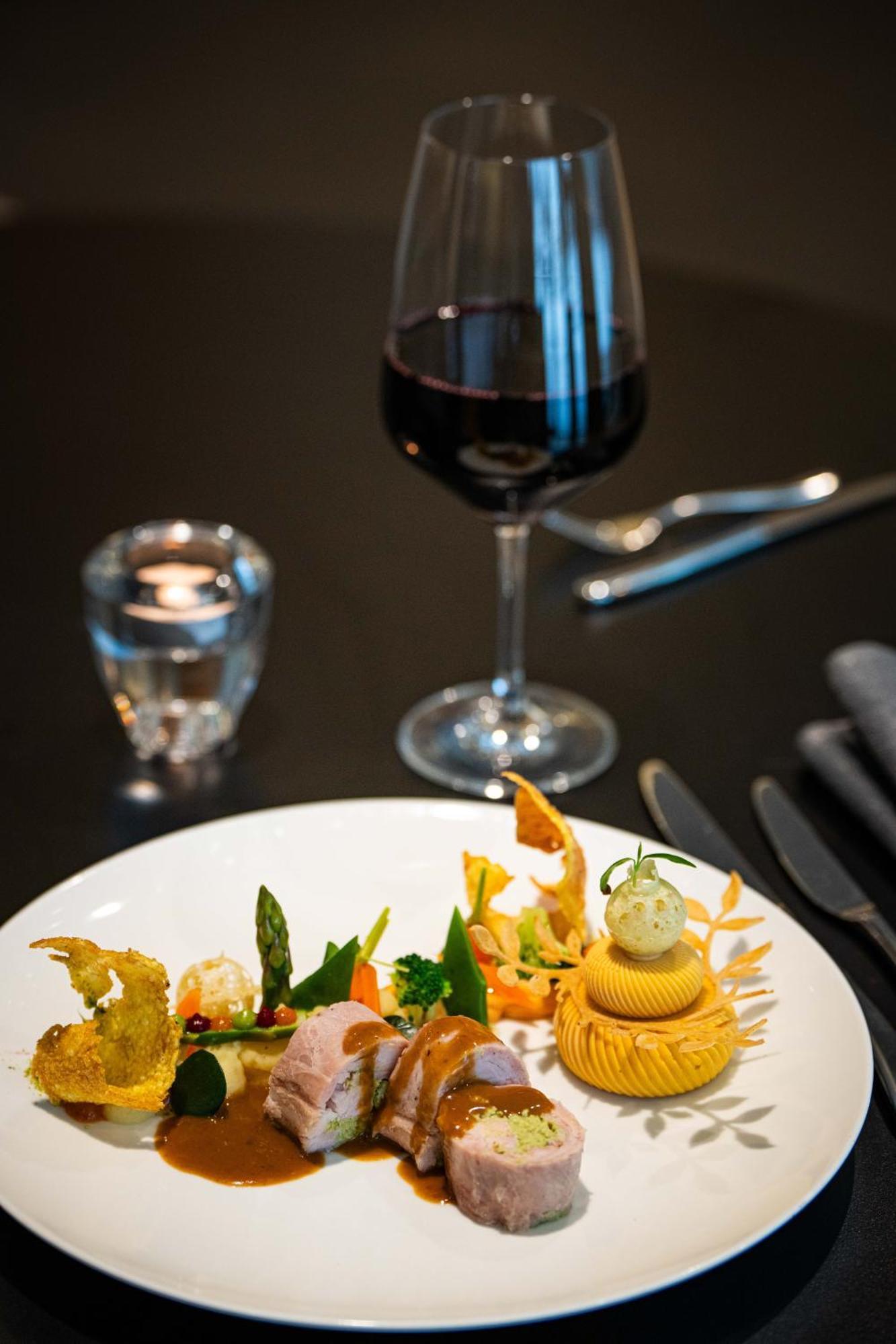 Hvd Grand Hotel Suhl Business & Leisure エクステリア 写真