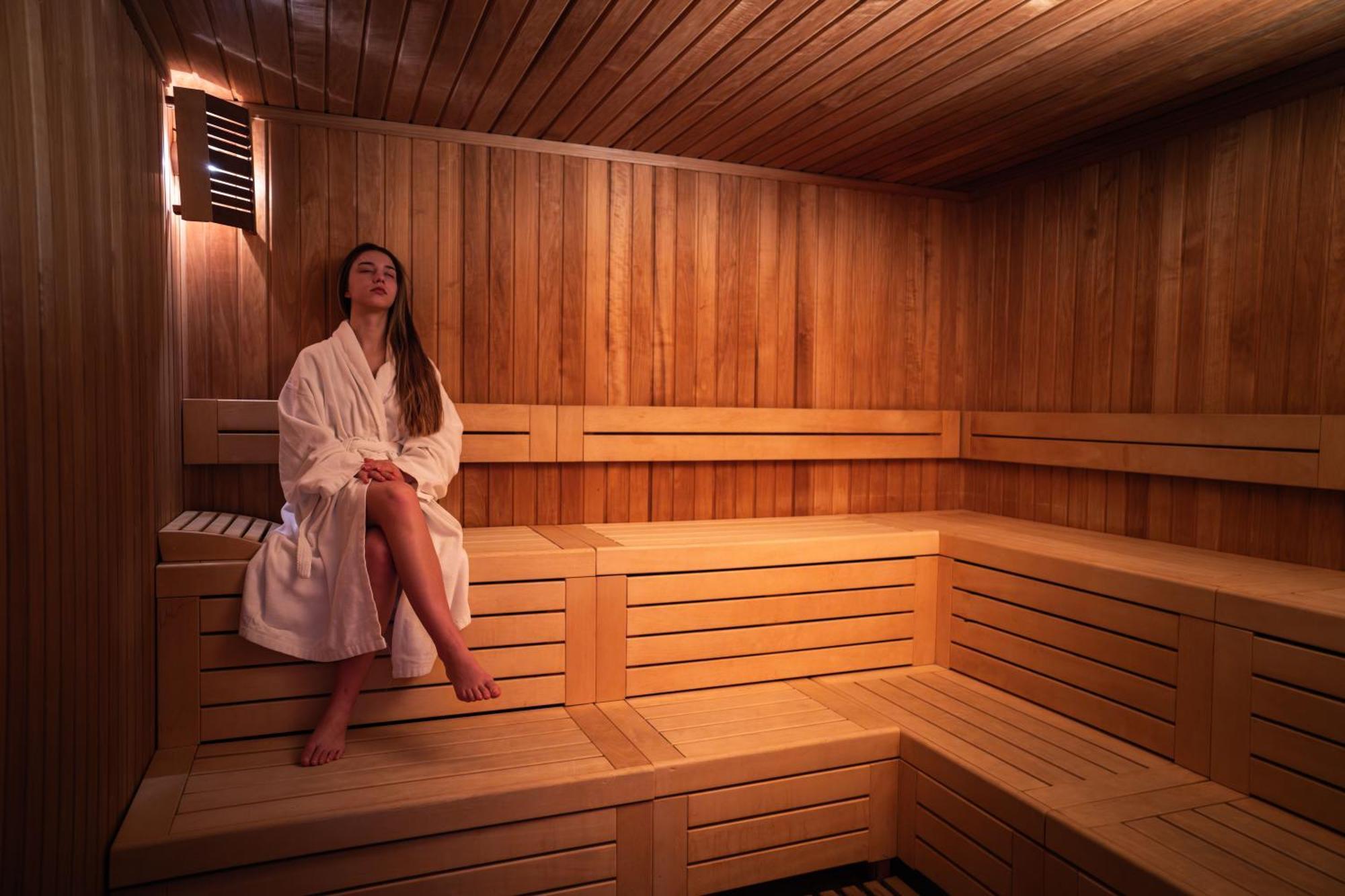 Hvd Grand Hotel Suhl Business & Leisure エクステリア 写真