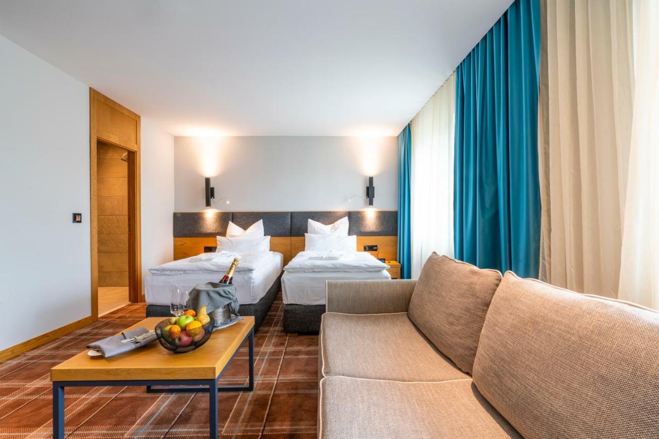 Hvd Grand Hotel Suhl Business & Leisure エクステリア 写真
